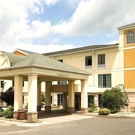 Comfort Inn & Suites Mount Pocono Luaran gambar