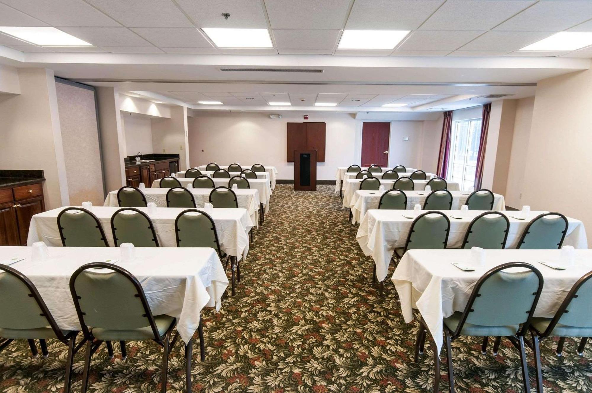 Comfort Inn & Suites Mount Pocono Luaran gambar