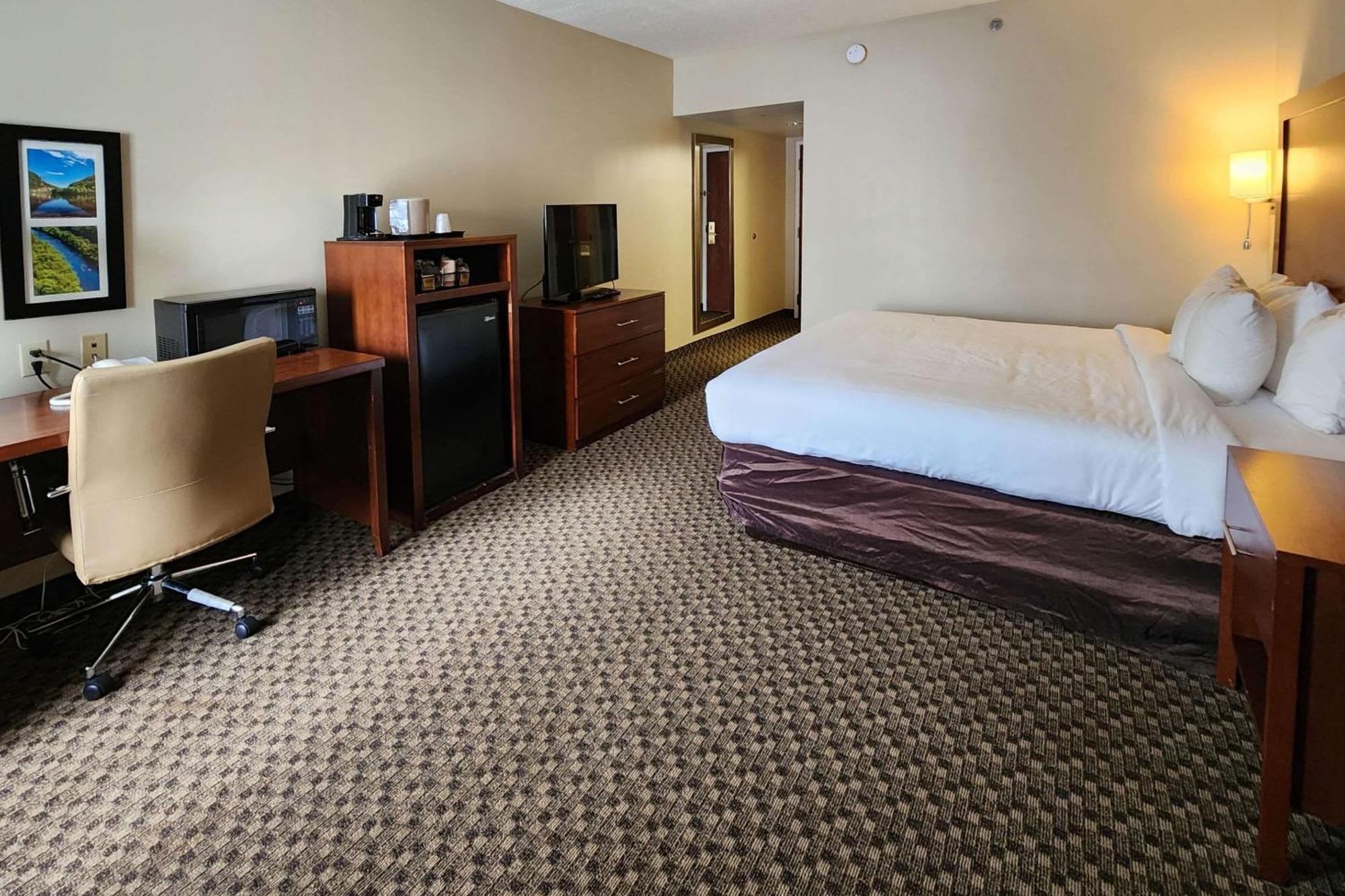 Comfort Inn & Suites Mount Pocono Luaran gambar